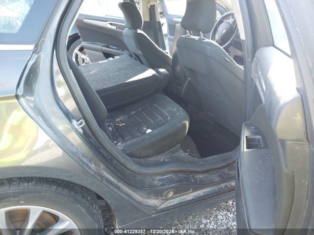3FA6P0H79HR393005 Ford FUSION SE