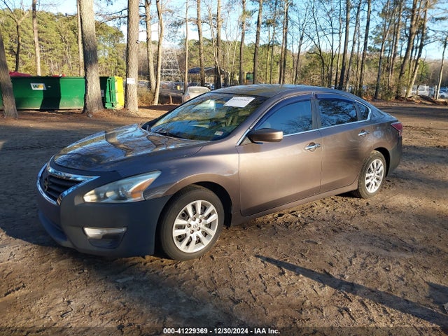 Nissan Altima 2.5 S 2014 1N4AL3AP4EC118380 Image 2