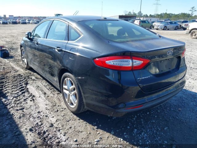 3FA6P0H72GR268992 Ford FUSION SE
