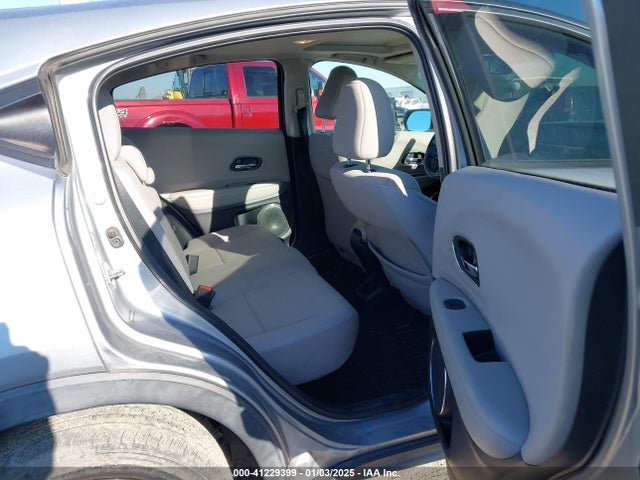 3CZRU5H50JG702593 Honda HR-V EX