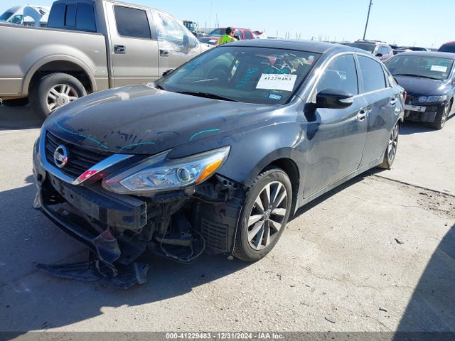 1N4AL3AP5HC210165 Nissan Altima 2.5 Sv