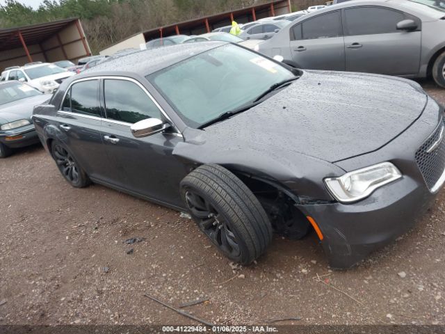 2018 CHRYSLER 300 2C3CCAEG7JH159261 Photo 0