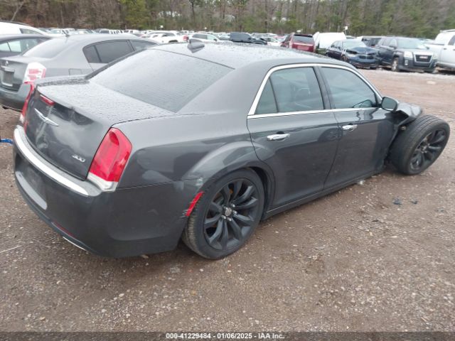 2018 CHRYSLER 300 2C3CCAEG7JH159261 Photo 3