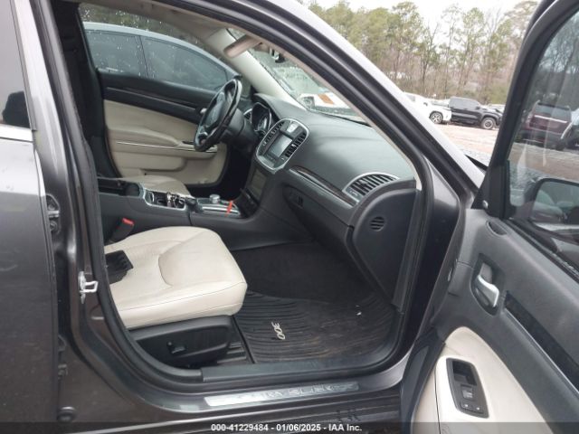 2018 CHRYSLER 300 2C3CCAEG7JH159261 Photo 4