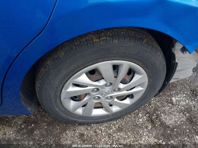 KMHD74LF2HU429323 Hyundai ELANTRA SE