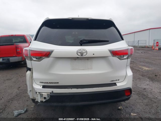 5TDBKRFH6GS282527 Toyota Highlander Le Plus V6
