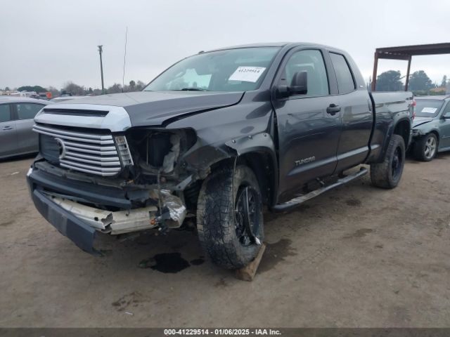 5TFUM5F16EX052444 Toyota Tundra Sr5 4.6l V8