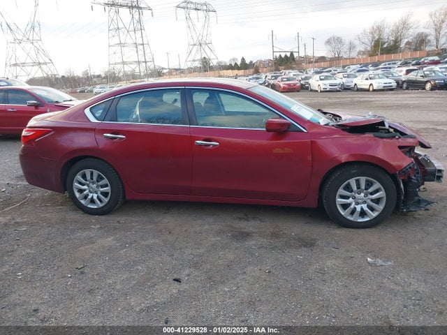 Nissan Altima 2.5 S 2017 1N4AL3AP9HC477406 Image 14