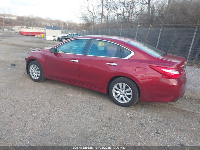 Nissan Altima 2.5 S 2017 1N4AL3AP9HC477406 Image 3
