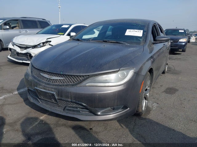 1C3CCCBG8FN515103 Chrysler 200 S