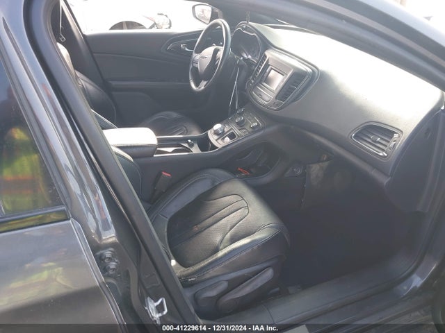 1C3CCCBG8FN515103 Chrysler 200 S