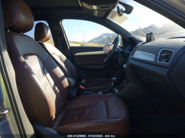 WA1BFCFS2GR018713 Audi Q3 2.0t Premium Plus