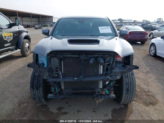 3TMBZ5DN0LM026102 Toyota Tacoma Trd Sport
