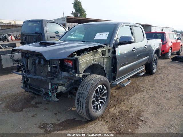 3TMBZ5DN0LM026102 Toyota Tacoma Trd Sport