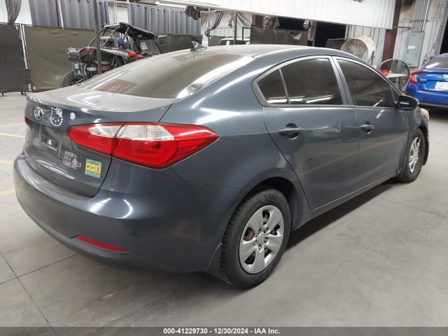 KIA FORTE LX 2016 KNAFX4A61G5549118 Image 4