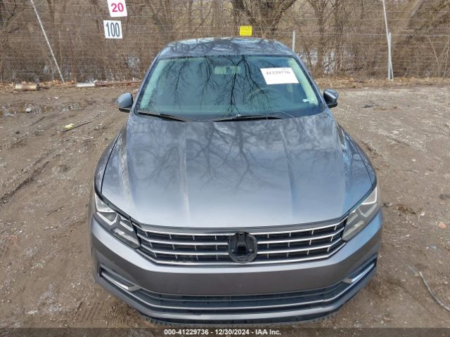 1VWAS7A37GC026679 Volkswagen Passat 1.8t S