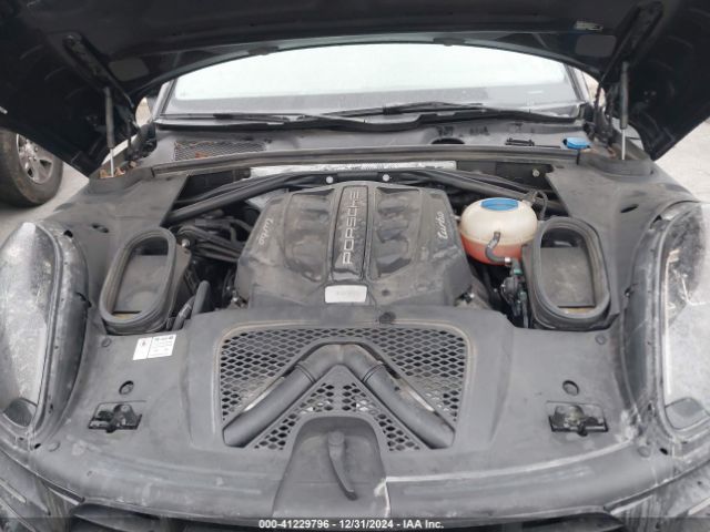 WP1AF2A53HLB60214 Porsche Macan Turbo