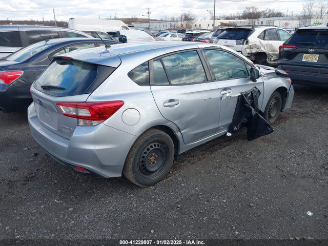 Subaru Impreza 2.0i 2017 4S3GTAA62H3732459 Image 4