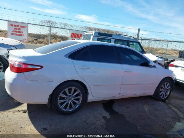 4T1BF1FKXFU952572 Toyota CAMRY XLE