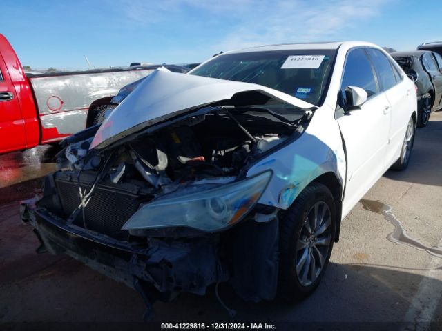 4T1BF1FKXFU952572 Toyota CAMRY XLE