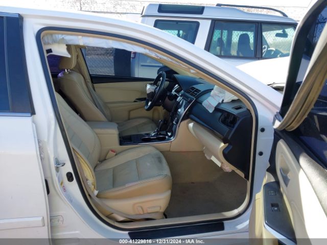 4T1BF1FKXFU952572 Toyota CAMRY XLE