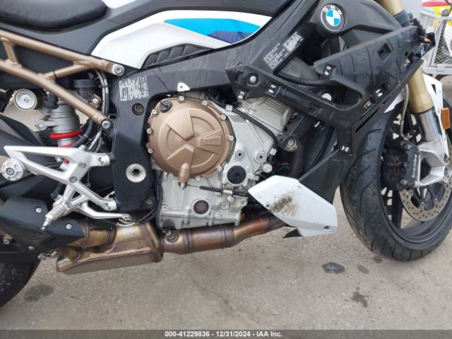 2022 BMW S 1000 WB10E5301N6F43694 Photo 7