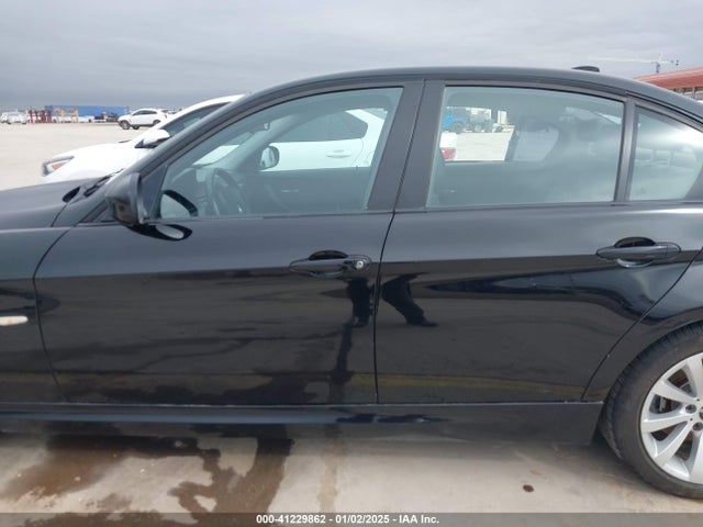 Продажа на аукционе авто 2011 Bmw 328i, vin: WBAPH5G55BNM83641, номер лота: 41229862