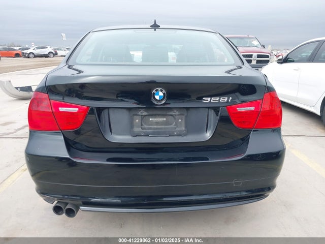 Продажа на аукционе авто 2011 Bmw 328i, vin: WBAPH5G55BNM83641, номер лота: 41229862