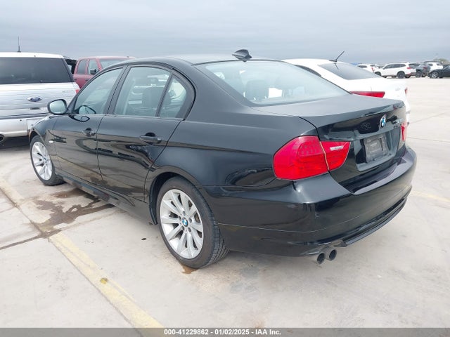 Продажа на аукционе авто 2011 Bmw 328i, vin: WBAPH5G55BNM83641, номер лота: 41229862