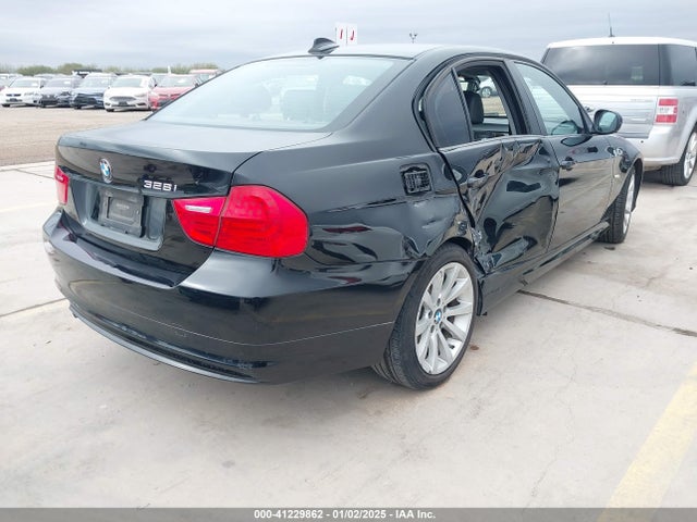 Продажа на аукционе авто 2011 Bmw 328i, vin: WBAPH5G55BNM83641, номер лота: 41229862