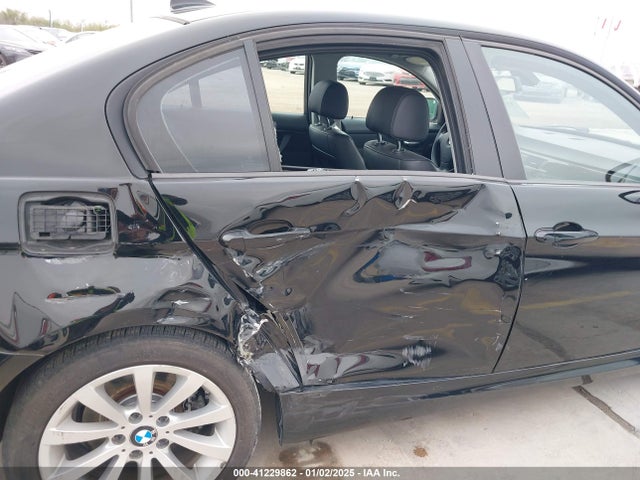 Продажа на аукционе авто 2011 Bmw 328i, vin: WBAPH5G55BNM83641, номер лота: 41229862