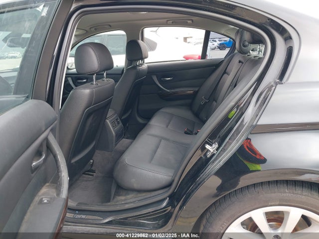 Продажа на аукционе авто 2011 Bmw 328i, vin: WBAPH5G55BNM83641, номер лота: 41229862