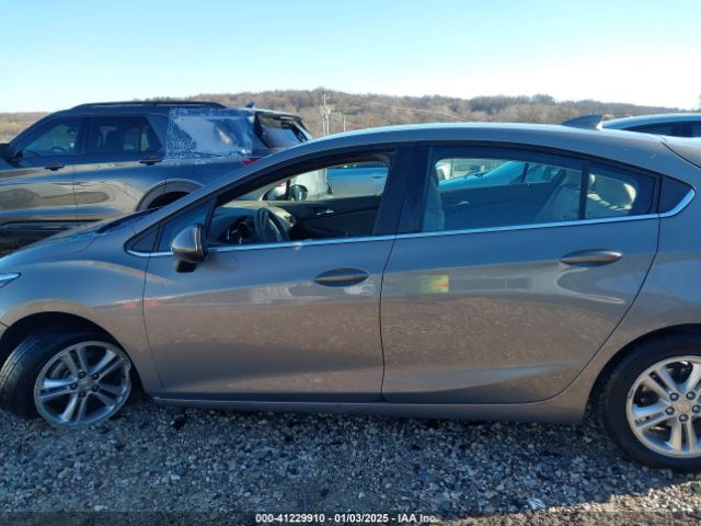 3G1BE6SM5JS651818 Chevrolet Cruze Lt Auto