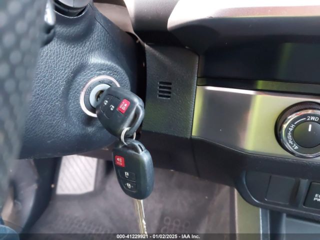 3TMCZ5AN1LM335246 Toyota Tacoma Sr5 V6