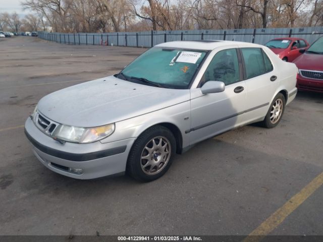 2001 SAAB 9-5 YS3ED48E013038600 Photo 1