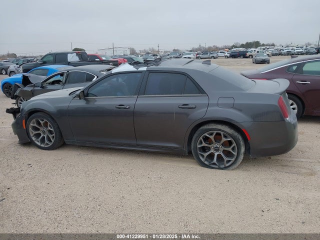Chrysler 300 2018 2C3CCABG5JH245107 Image 14