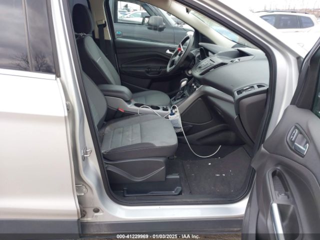 1FMCU0G73FUA87491 Ford ESCAPE SE