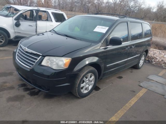 2010 CHRYSLER TOWN & COUNTRY 2A4RR5D16AR451366 Photo 1