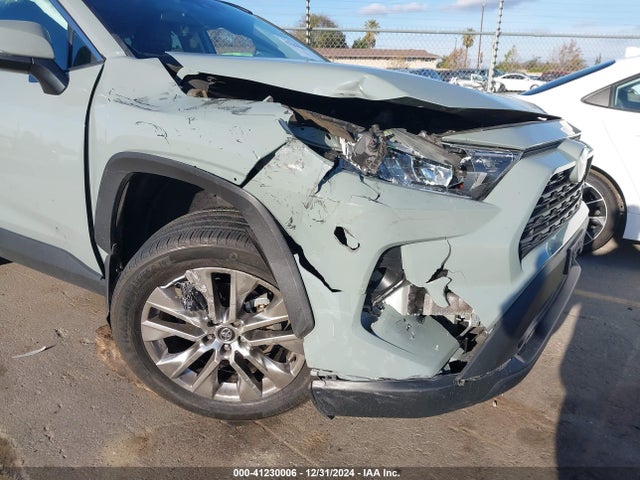 Toyota Rav4 Xle Premium 2021 2T3C1RFV4MW113680 Image 17