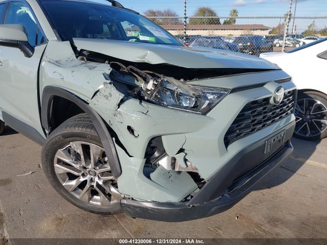 Toyota Rav4 Xle Premium 2021 2T3C1RFV4MW113680 Image 6