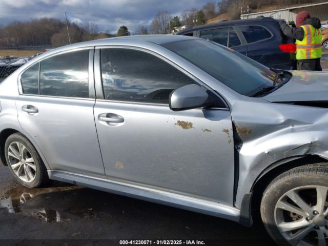 4S3BMCC67E3024168 Subaru Legacy 2.5i Premium