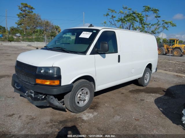 1GCWGAFP6J1345609 Chevrolet Express 2500 Work Van