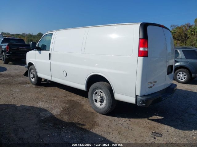 1GCWGAFP6J1345609 Chevrolet Express 2500 Work Van