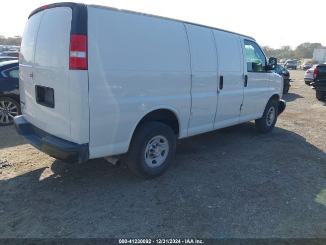 1GCWGAFP6J1345609 Chevrolet Express 2500 Work Van