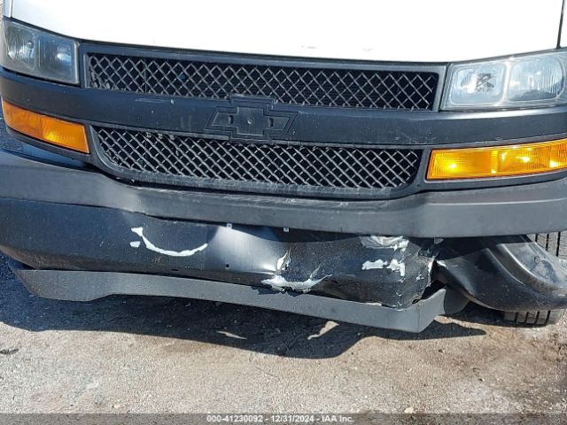 1GCWGAFP6J1345609 Chevrolet Express 2500 Work Van