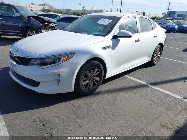 KIA Optima Lx 2018 5XXGT4L39JG195325 Image 2