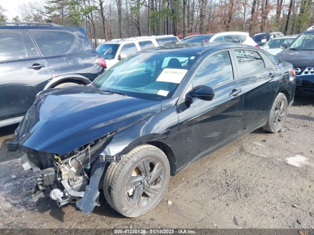 KMHLM4AG1NU360359 Hyundai ELANTRA SEL
