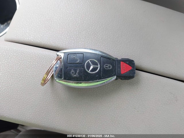 WDDGF8AB7ER310702 Mercedes-Benz C 300 Luxury 4matic/sport 4matic