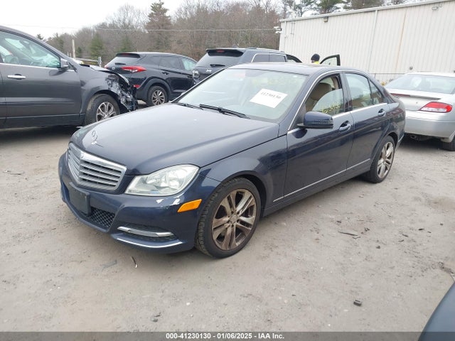 WDDGF8AB7ER310702 Mercedes-Benz C 300 Luxury 4matic/sport 4matic