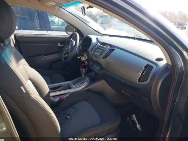 KNDPBCAC5F7738766 KIA Sportage Lx